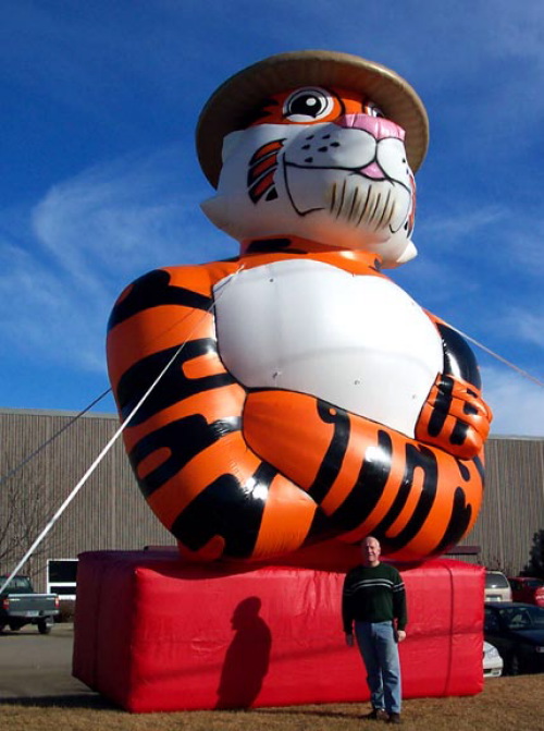 Custom Advertising Balloons exxon tiger for japan